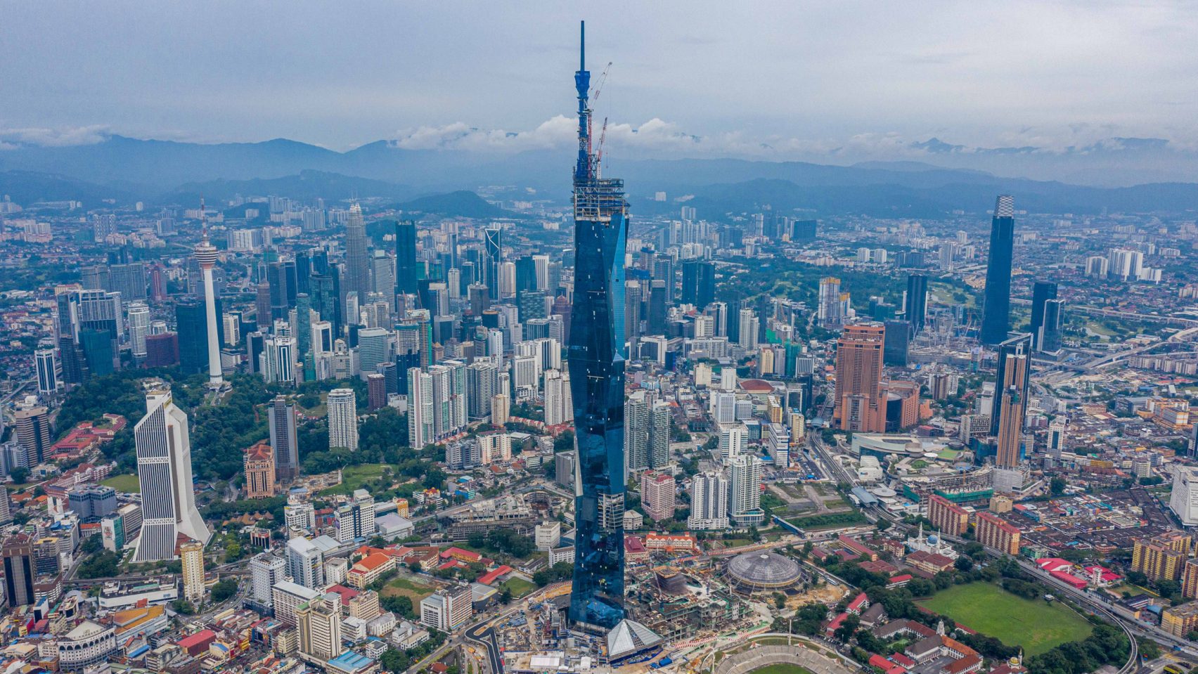 Hamarosan átadják a világ 2. legmagasabb épületét