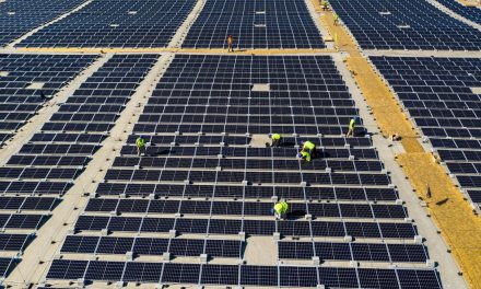 Győrben épül Európa legnagyobb, épületen kialakított napelemparkja