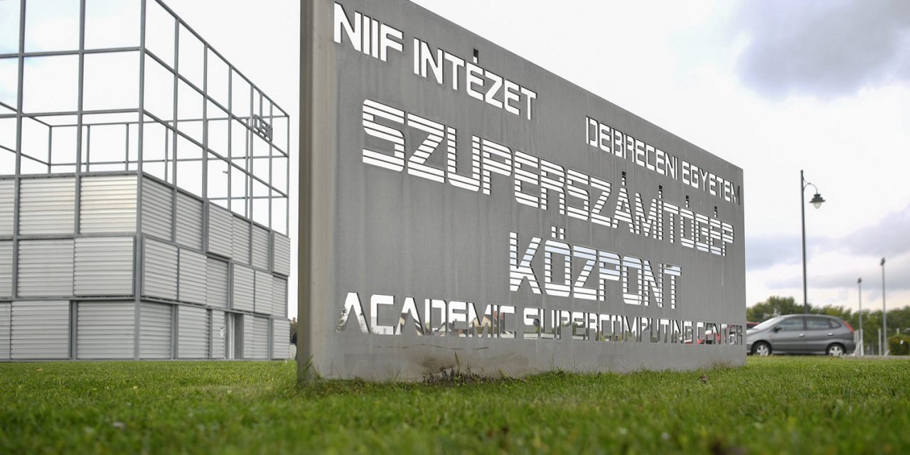 Szuperszámítógépet telepítenek a Debreceni Egyetemre