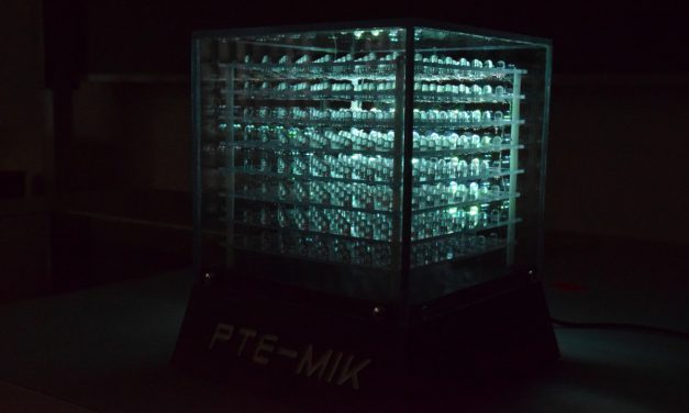 Programozható LED-kocka a pécsi műszaki karon