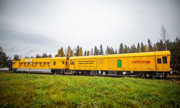 Pályára áll a világ első kibocsátásmentes vasúti karbantartó járműve