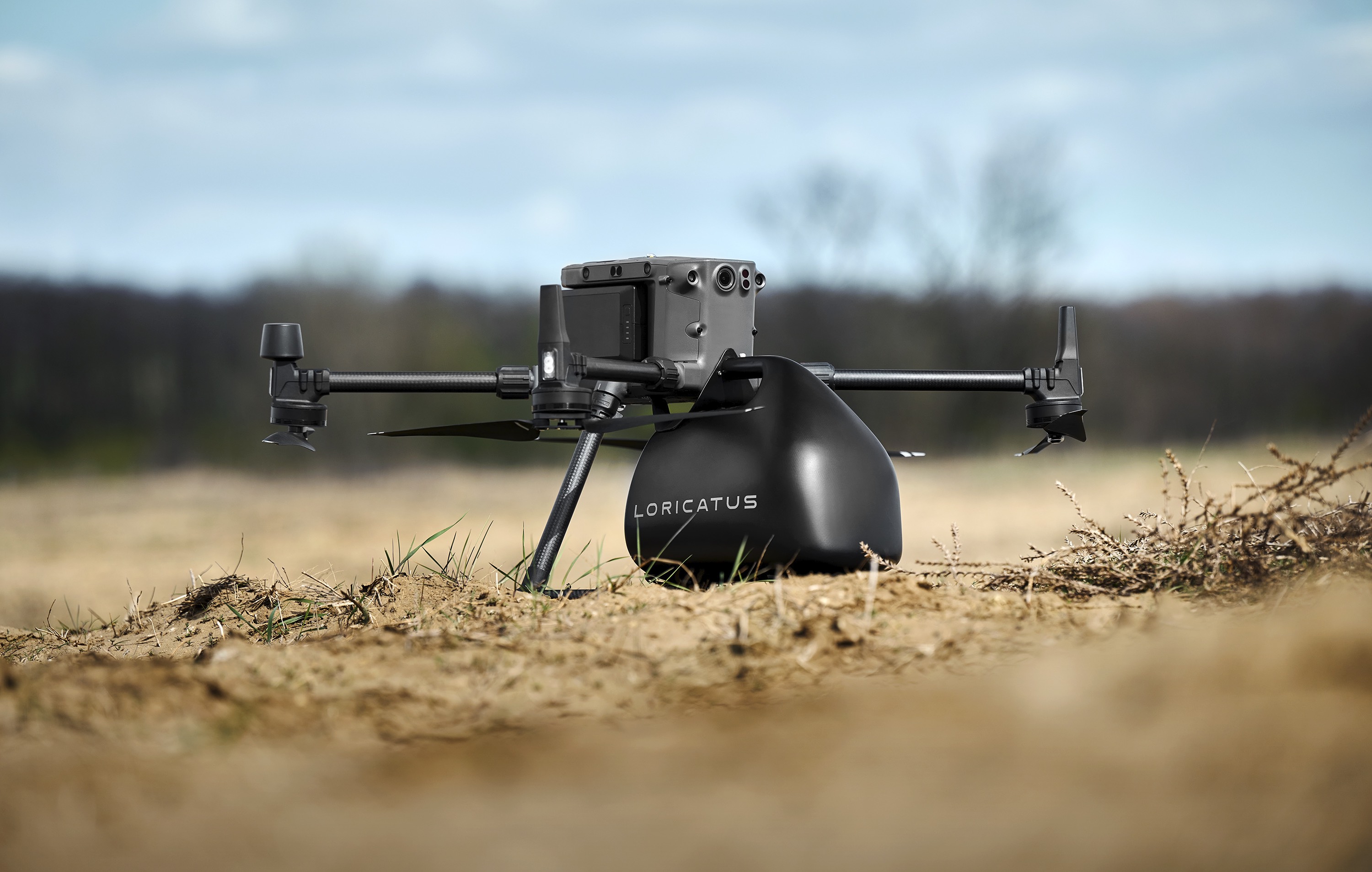 A világon egyedülálló drónra szerelhető szállítódobozt fejlesztettek