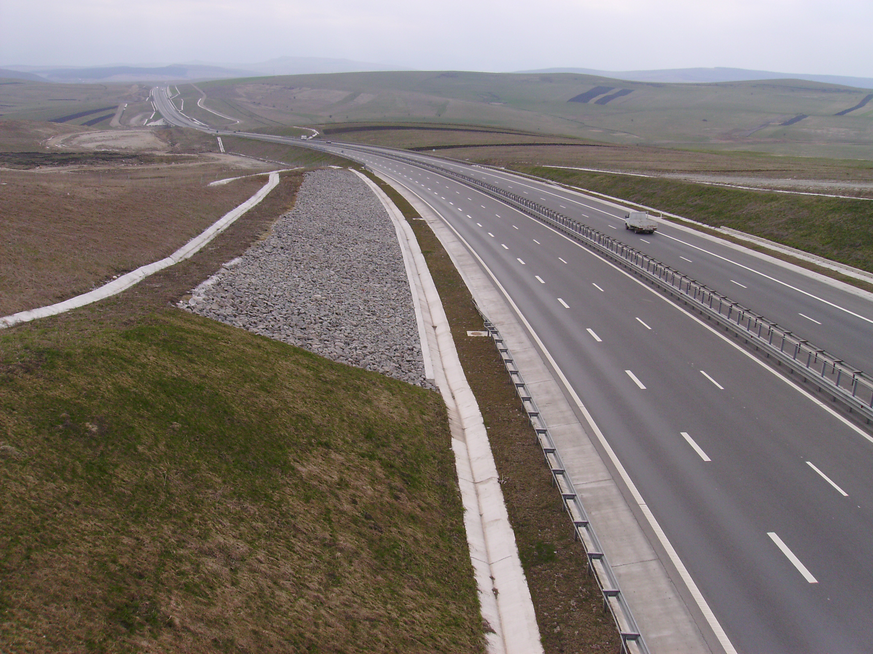 Megnyitották az A10-es autópálya Nagyenyed és Gyulafehérvár közötti szakaszát
