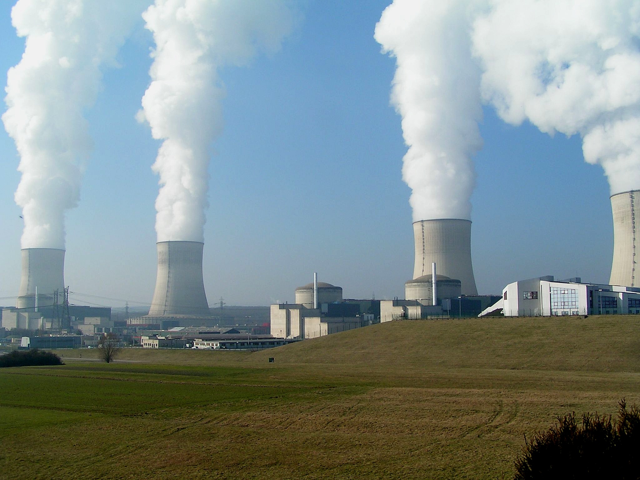 Franciaország új atomreaktorokat épít