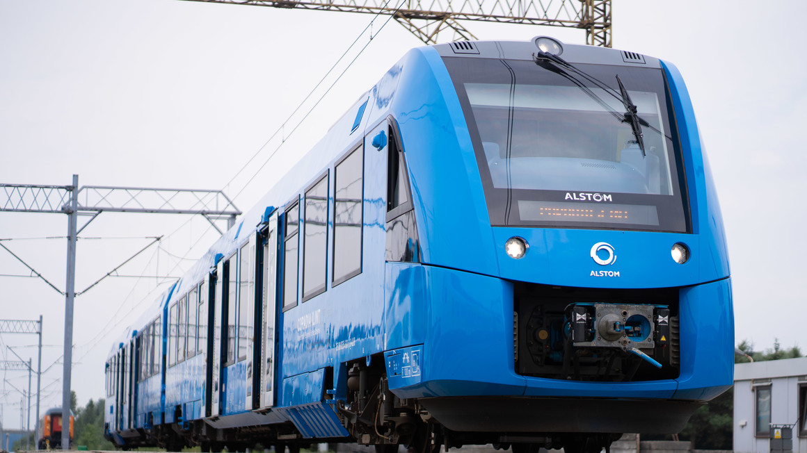 Az Alstom hidrogénvonatok forgóváz-kereteinek gyártásával bővíti magyarországi tevékenységét
