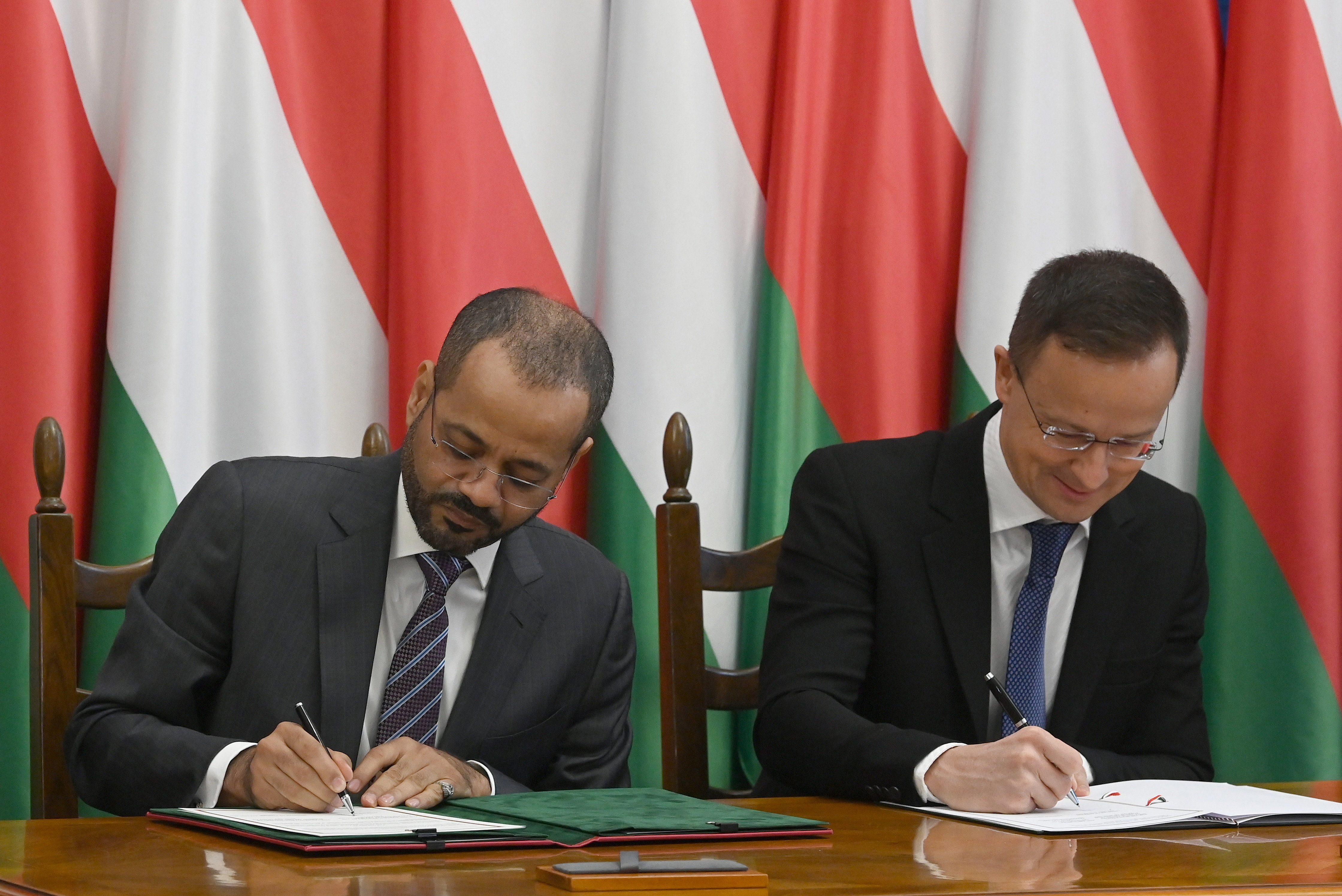 Megkezdődtek a tárgyalások az ománi kőolaj és földgáz magyarországi importjáról
