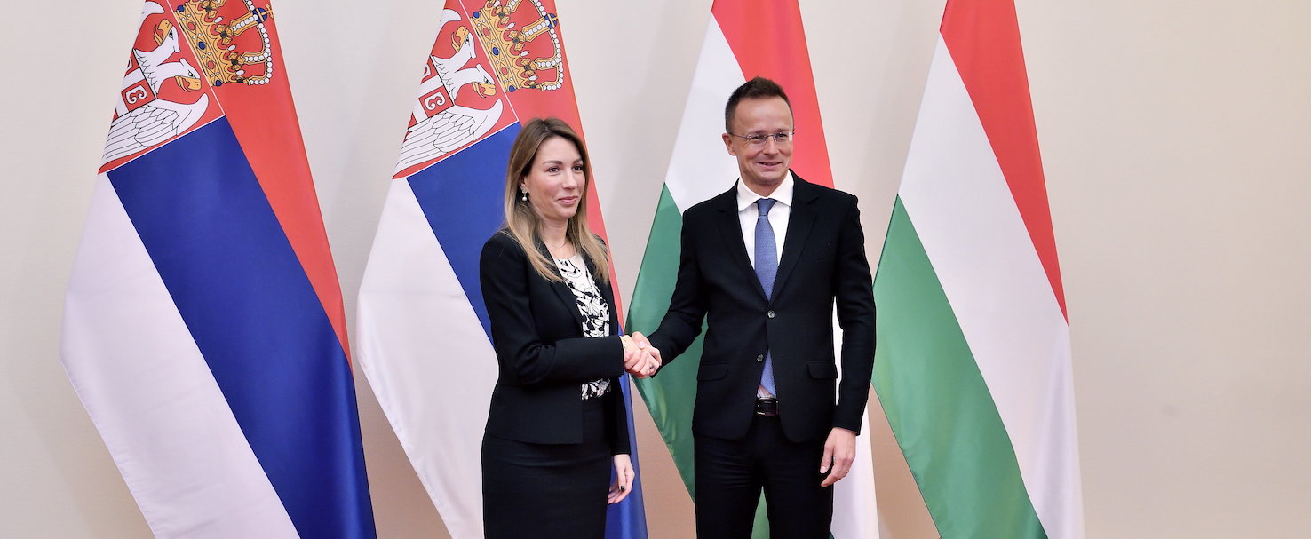 Új kőolajvezeték építését készíti elő Magyarország és Szerbia