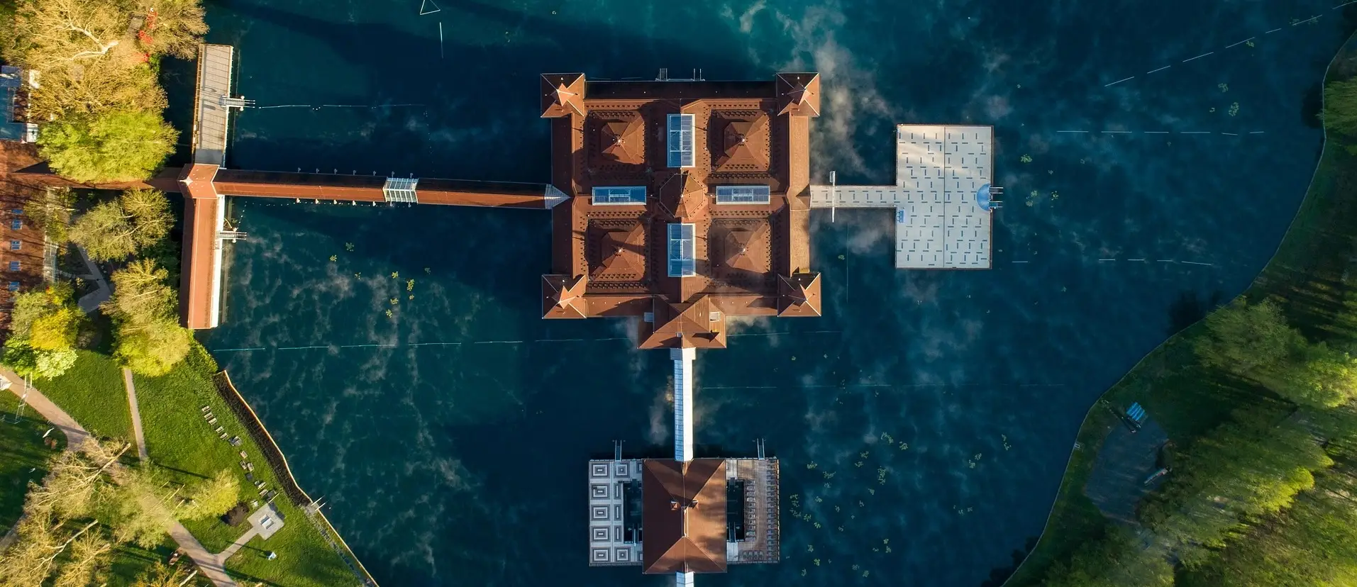 A világörökség része lesz a Hévízi Tófürdő – elstartolt a tervpályázat